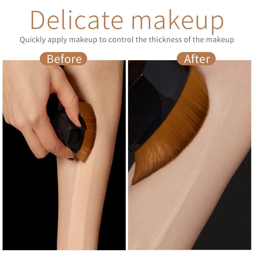 Flat TopMakeup Brush with Bonus Case - dressowy