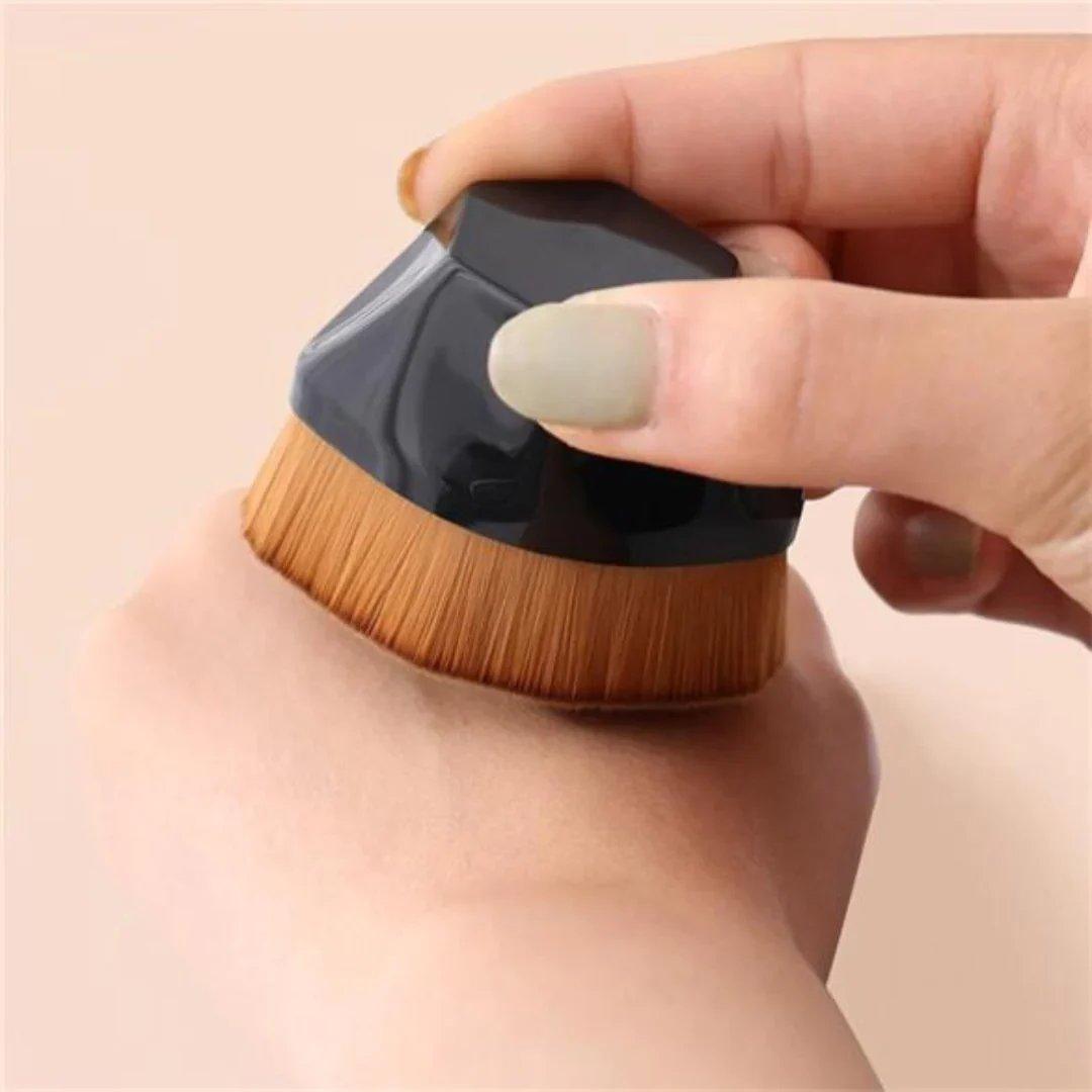 Flat TopMakeup Brush with Bonus Case - dressowy