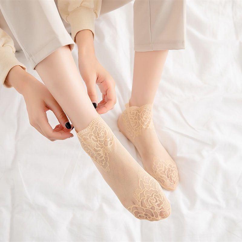 Ladies Fashion Lace Socks - dressowy